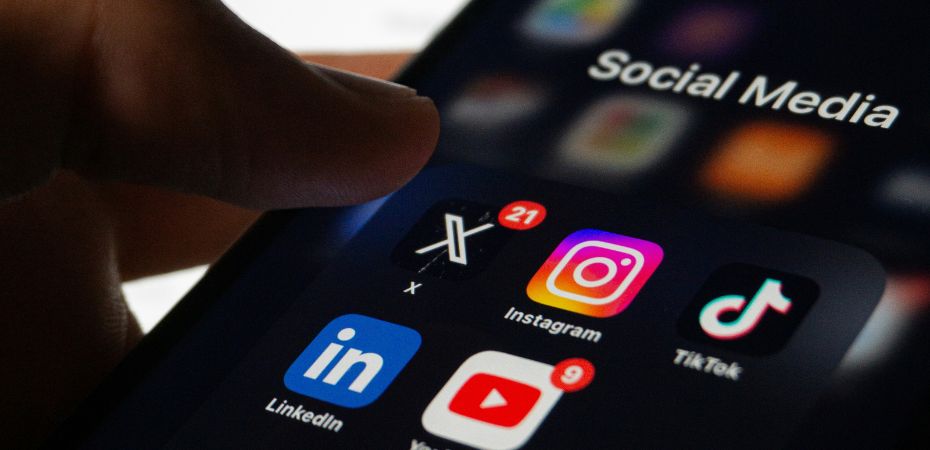 How to Win Social Media